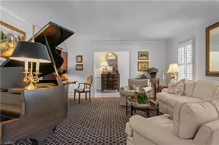 609 Elmwood Dr, Greensboro, NC 27408 - Photo 11