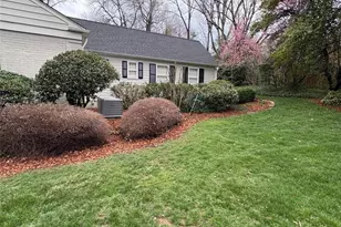 609 Elmwood Dr, Greensboro, NC 27408 - Photo 39