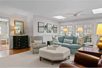 609 Elmwood Drive, Greensboro, NC 27408 - Photo 15