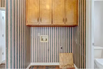 262 Glendale Circle, Eden, NC 27288 - Photo 25