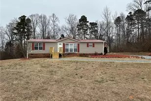 426 Frank Hulin Rd, Lexington, NC 27295 - Photo 3