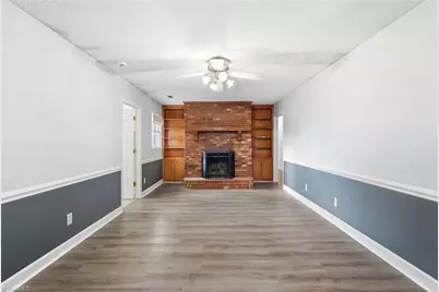 316 Derby Street, Kernersville, NC 27284 - Photo 17