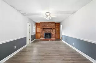 316 Derby St, Kernersville, NC 27284 - Photo 17