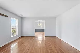 316 Derby St, Kernersville, NC 27284 - Photo 9