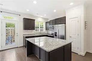 882 Silver Leaf Dr, Winston-Salem, NC 27103 - Photo 9