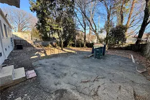 1802 W Friendly Ave, Greensboro, NC 27403 - Photo 41