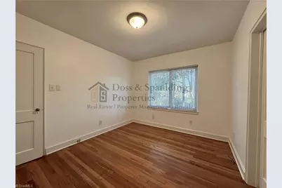 1802 W Friendly Avenue, Greensboro, NC 27403 - Photo 27