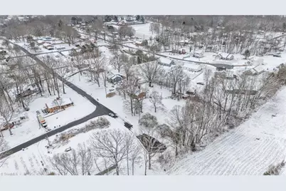 147 Renee Drive, Advance, NC 27006 - Photo 5