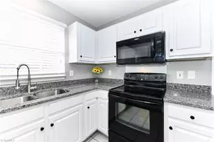 4903 White Horse Dr, Greensboro, NC 27410 - Photo 11