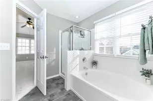 4903 White Horse Dr, Greensboro, NC 27410 - Photo 25