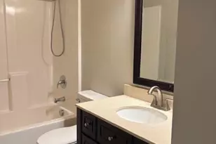 220 W Market St, Greensboro, NC 27401 - Photo 11