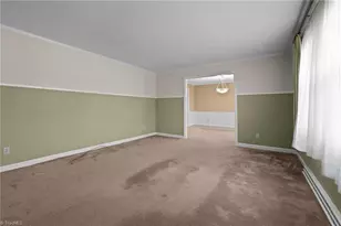 304 Irving Park Dr, Kernersville, NC 27284 - Photo 5