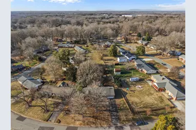 304 Irving Park Drive, Kernersville, NC 27284 - Photo 41