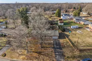 304 Irving Park Dr, Kernersville, NC 27284 - Photo 35