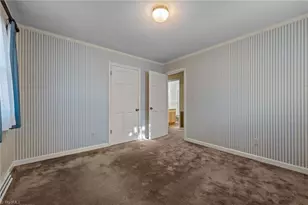 304 Irving Park Dr, Kernersville, NC 27284 - Photo 25