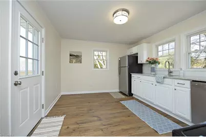 804 Harris Street, Burlington, NC 27217 - Photo 13