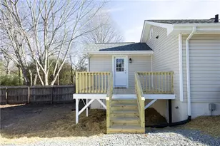 804 Harris St, Burlington, NC 27217 - Photo 37