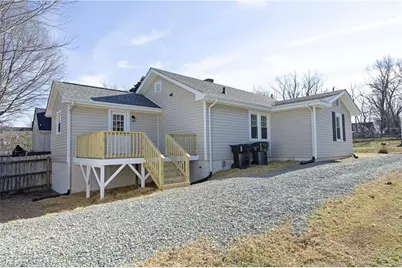 804 Harris Street, Burlington, NC 27217 - Photo 5