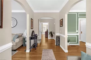 136 Montauk Ct, Clemmons, NC 27012 - Photo 3