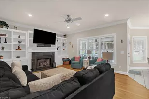 136 Montauk Ct, Clemmons, NC 27012 - Photo 7