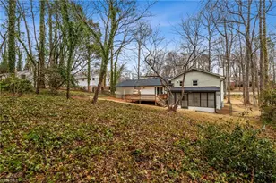 1113 Rustic Rd, Greensboro, NC 27410 - Photo 11