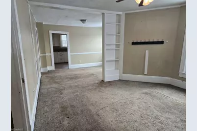 309 Taylor Street, Mount Airy, NC 27030 - Photo 5