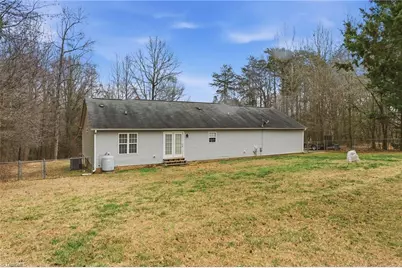 6404 Brookline Drive, Pleasant Garden, NC 27313 - Photo 31