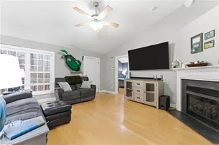 6404 Brookline Dr, Pleasant Garden, NC 27313 - Photo 5