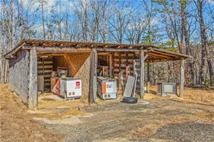 1050 Smurf Rd, Danbury, NC 27016 - Photo 13