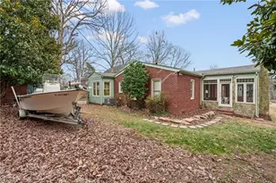 630 Colonial Dr, High Point, NC 27262 - Photo 33