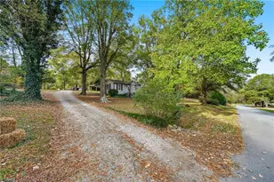 119 Sunset Dr, Taylorsville, NC 28681 - Photo 3