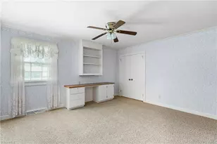 300 E Lee Ave, Yadkinville, NC 27055 - Photo 21