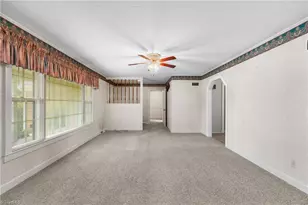 300 E Lee Ave, Yadkinville, NC 27055 - Photo 9