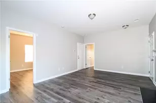 2104 Lauren Woods Dr, Winston-Salem, NC 27127 - Photo 3