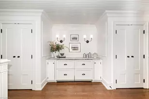 2307 Princess Ann St, Greensboro, NC 27408 - Photo 17