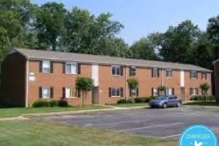 1504 Autumn Dr, Greensboro, NC 27405 - Photo 1