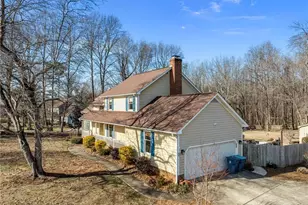 2201 Hunters Ridge Dr, Pleasant Garden, NC 27313 - Photo 45