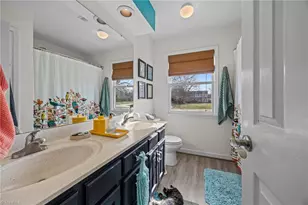 2201 Hunters Ridge Dr, Pleasant Garden, NC 27313 - Photo 27