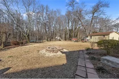 2201 Hunters Ridge Drive, Pleasant Garden, NC 27313 - Photo 9