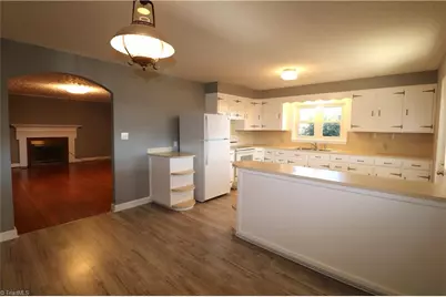 3255 Ararat Road, Ararat, NC 27007 - Photo 9