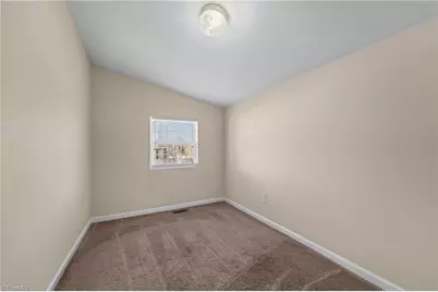 624 Delaware Avenue, Burlington, NC 27217 - Photo 29