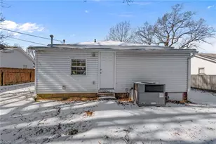 624 Delaware Ave, Burlington, NC 27217 - Photo 31