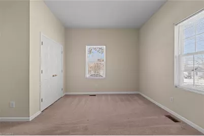 624 Delaware Avenue, Burlington, NC 27217 - Photo 19