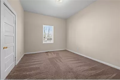 624 Delaware Avenue, Burlington, NC 27217 - Photo 23