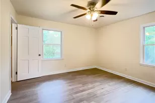 3015 Wonderwood Dr, Winston-Salem, NC 27103 - Photo 19