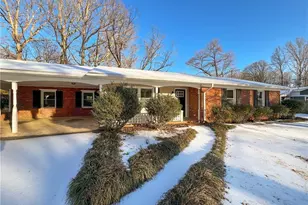 3015 Wonderwood Dr, Winston-Salem, NC 27103 - Photo 1