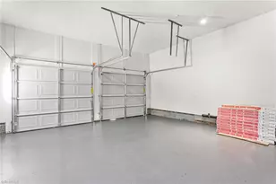 4221 Clovelly Dr, Greensboro, NC 27406 - Photo 31