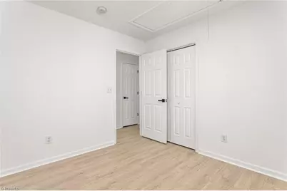 4221 Clovelly Drive, Greensboro, NC 27406 - Photo 25