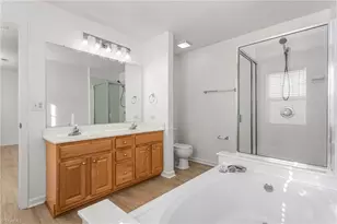 4221 Clovelly Dr, Greensboro, NC 27406 - Photo 17