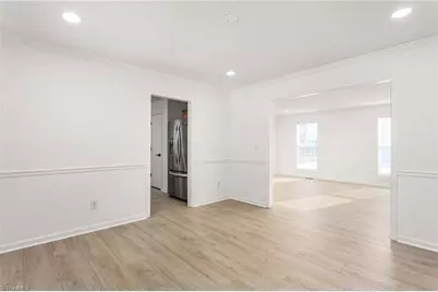 4221 Clovelly Drive, Greensboro, NC 27406 - Photo 9